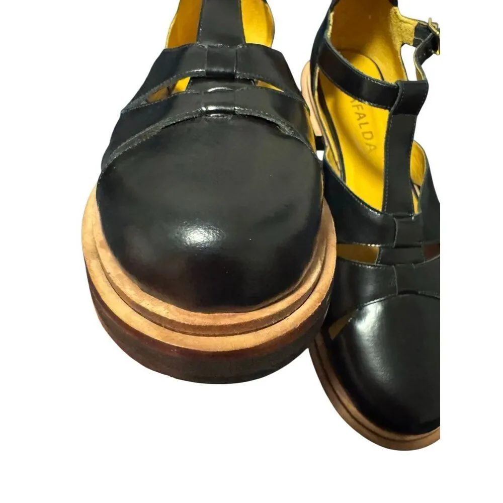 Mafalda size 9 women’s fisherman sandals black Brazil made - EUC - Picture 5 of 8